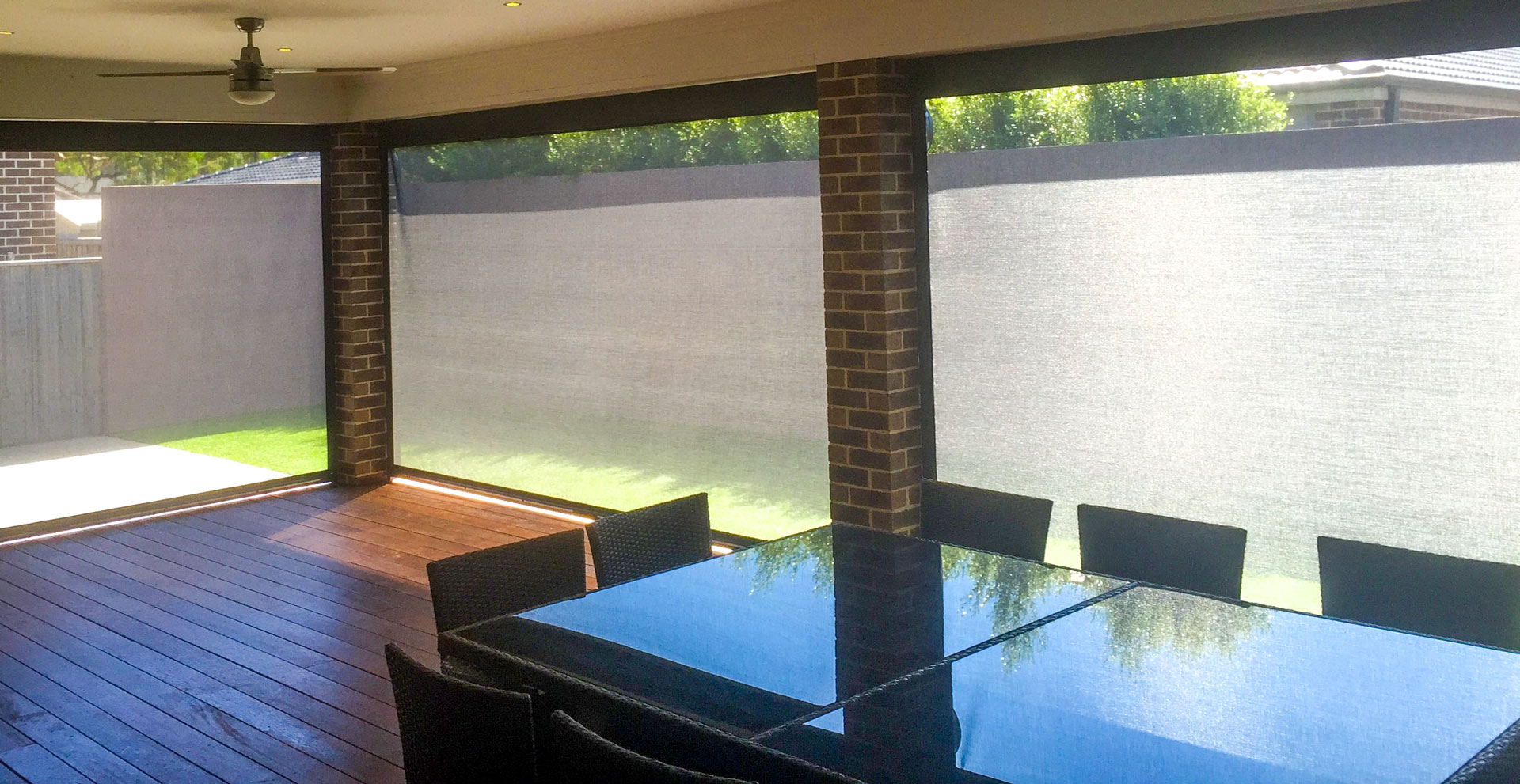 Just Outdoor Blinds Xtrack